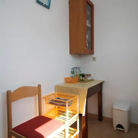 With Parking Space Stari Grad, Hvar - 8708 Apartman Stari Grad
